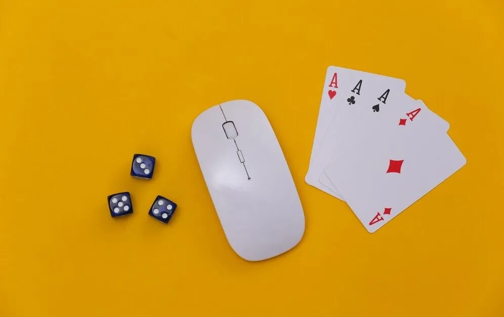 Game bài đổi thưởng 02